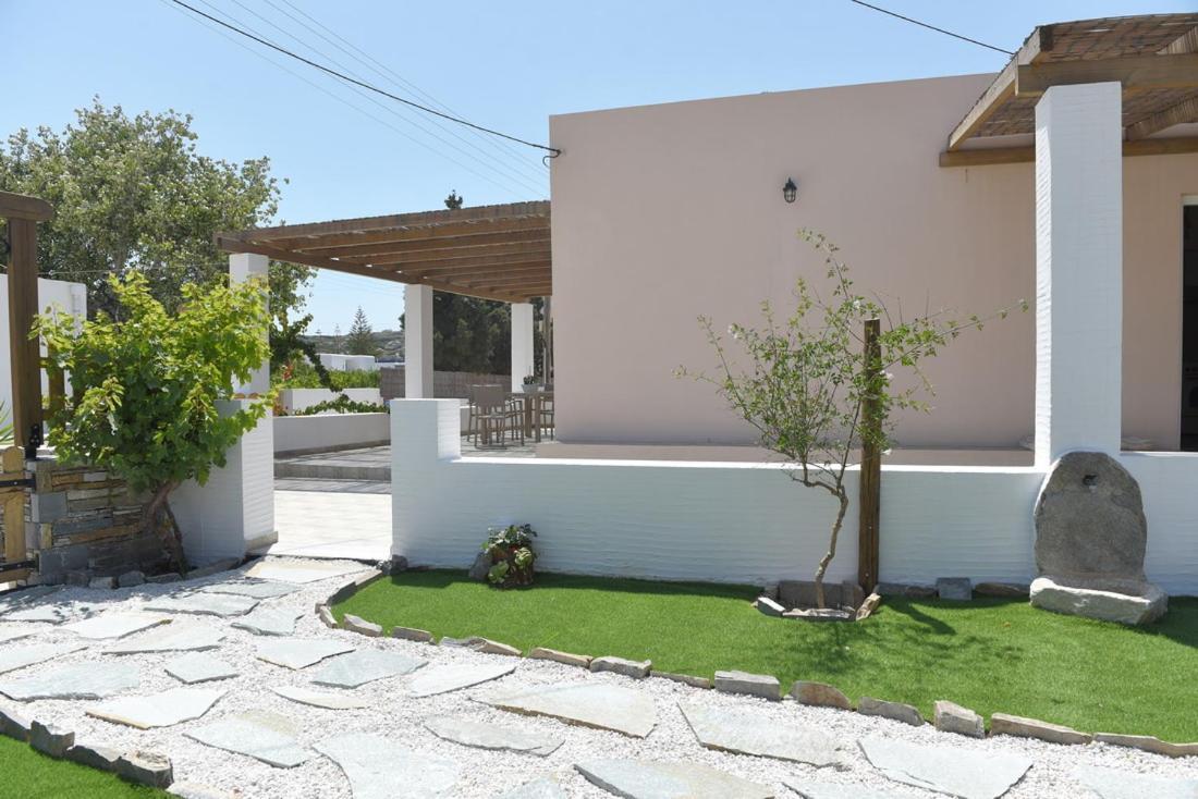 Pappou Villa Kini Exterior photo